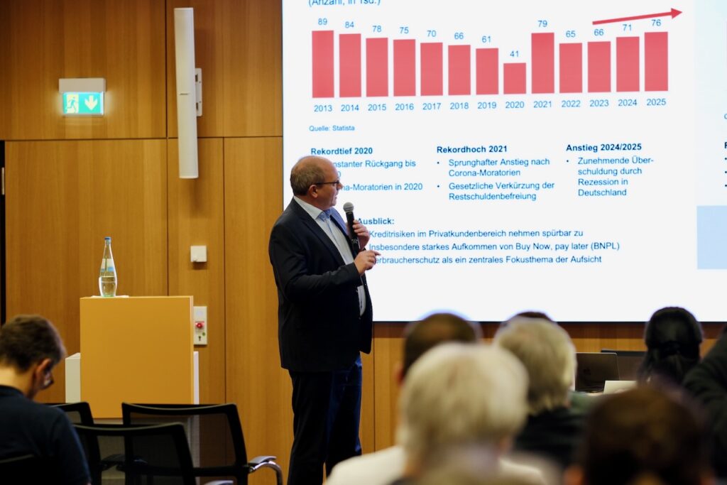 Vortrag mit Statistik zu Verbraucherinsolvenzen beim Management-Tag 2026