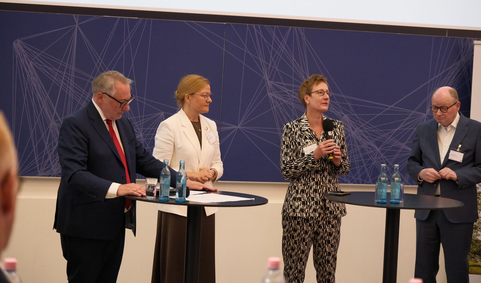 Keynote-Panel zur Zukunft des Privatkundenkredits auf dem NPL Forum 26