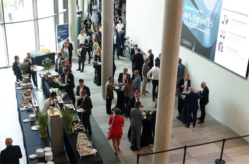 Networking in der Frankfurt School of Finance & Management
